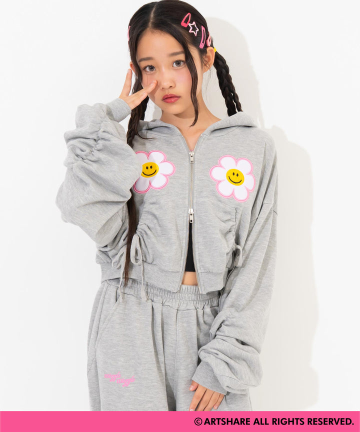 ライトグレー(Sサイズ着用/身長：約150cm)