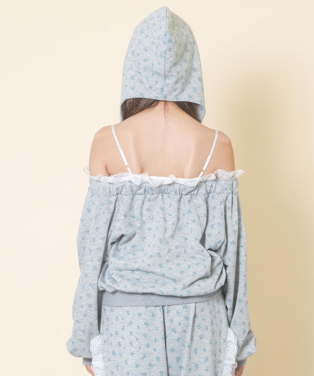 ライトグレー(Mサイズ着用/身長：約156cm)