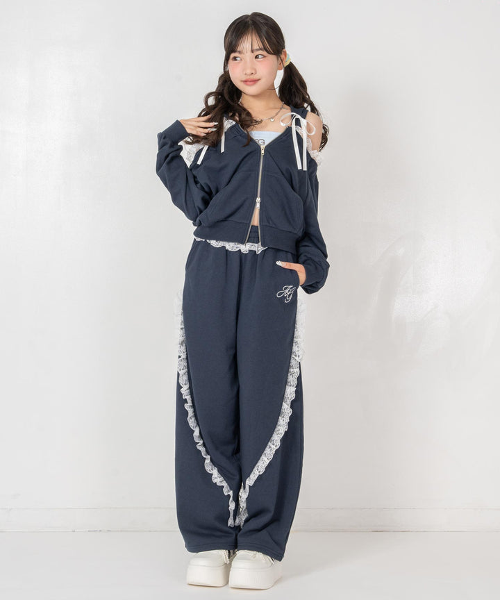 ネイビー(Sサイズ着用/身長：約150cm)