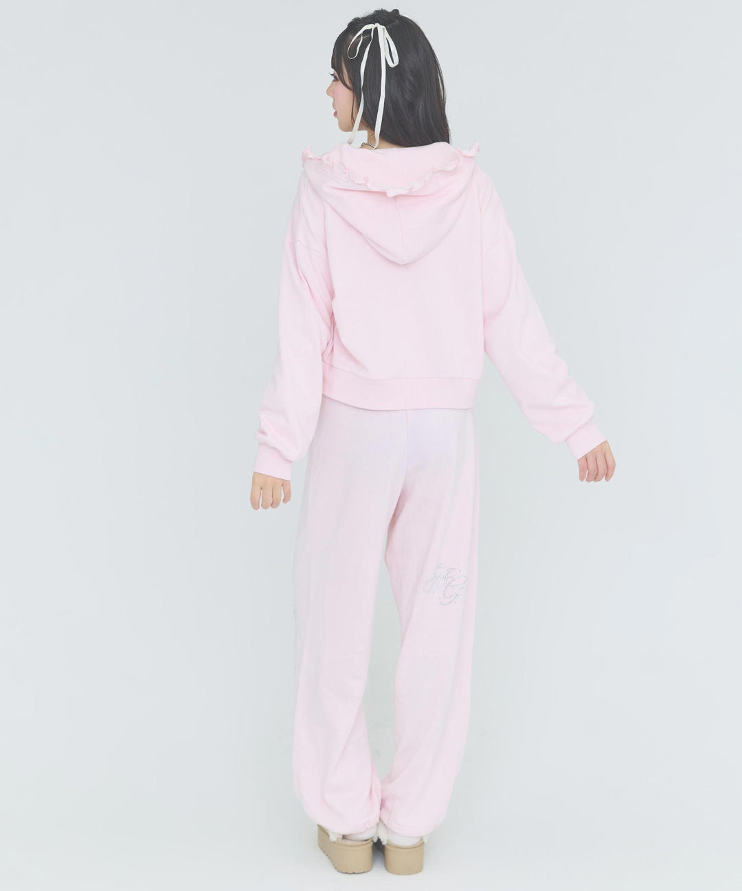 ライトピンク(Mサイズ着用/身長：約162cm)