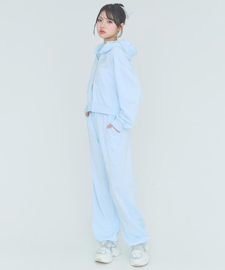 サックス(Mサイズ着用/身長：約162cm)