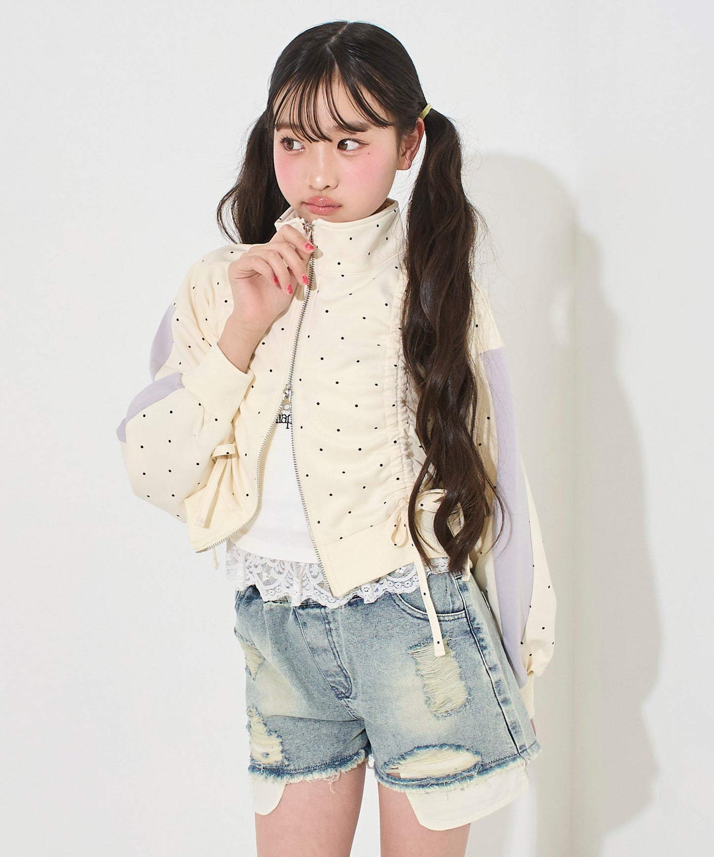 ホワイト/ブラック147cm(Sサイズ着用)