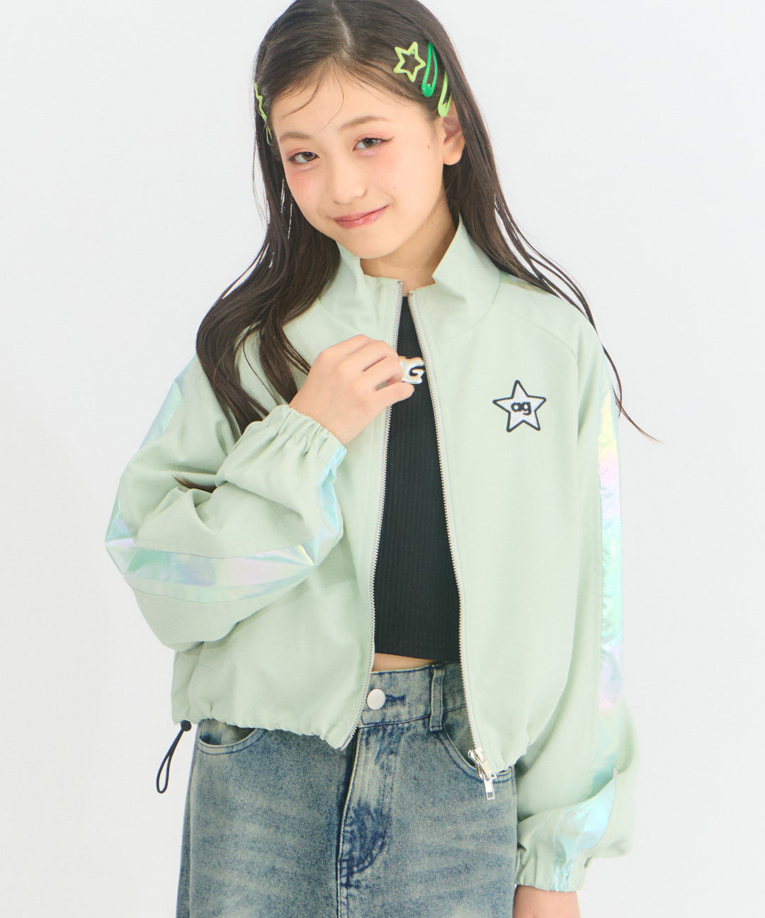 ミント(XSサイズ着用/身長：約139cm)