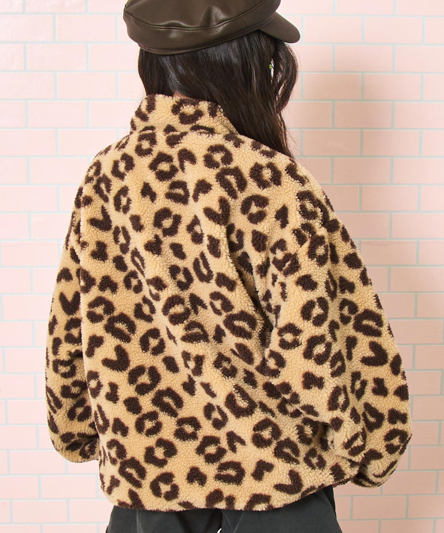 ブラック/143cm(XSサイズ着用)