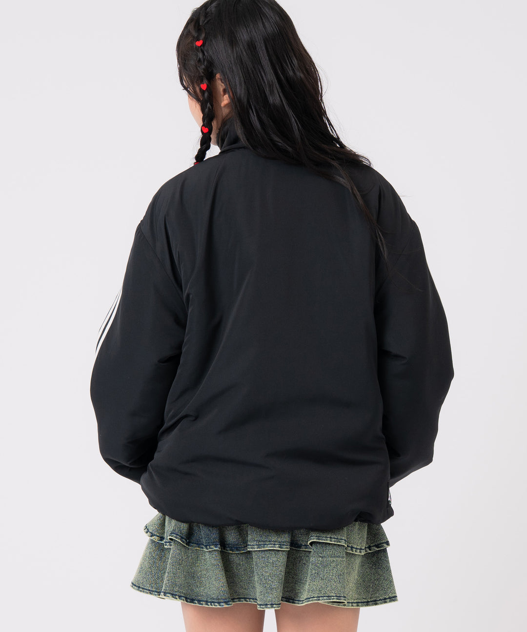 ブラック(Sサイズ着用/身長：約152cm)