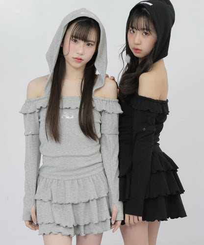 ライトグレー(Sサイズ着用/身長：約148cm)
ブラック(Sサイズ着用/身長：約145cm)