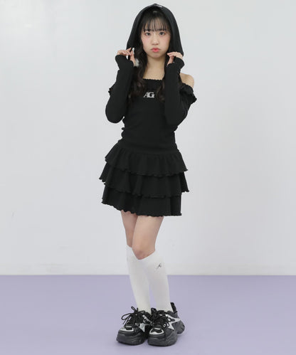 ブラック(Sサイズ着用/身長：約145cm)