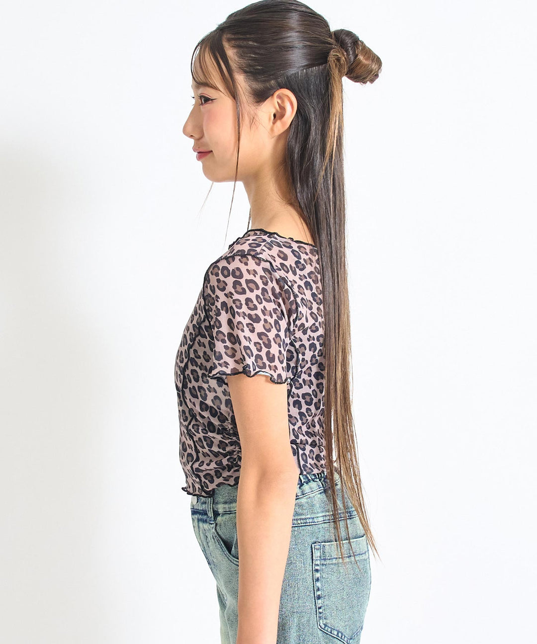 モデル身長:147cm カラー:ブラウン
