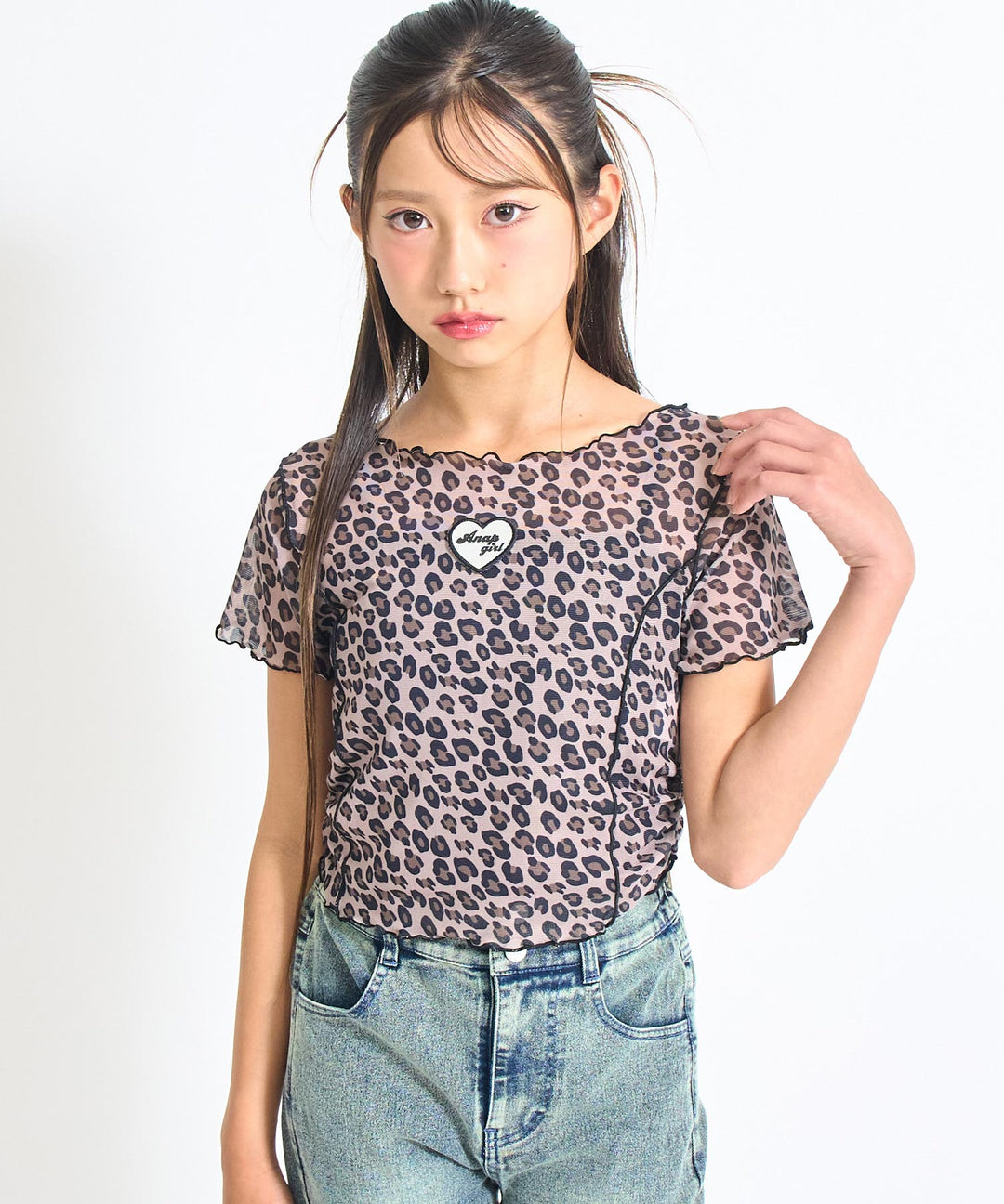 モデル身長:147cm カラー:ブラウン