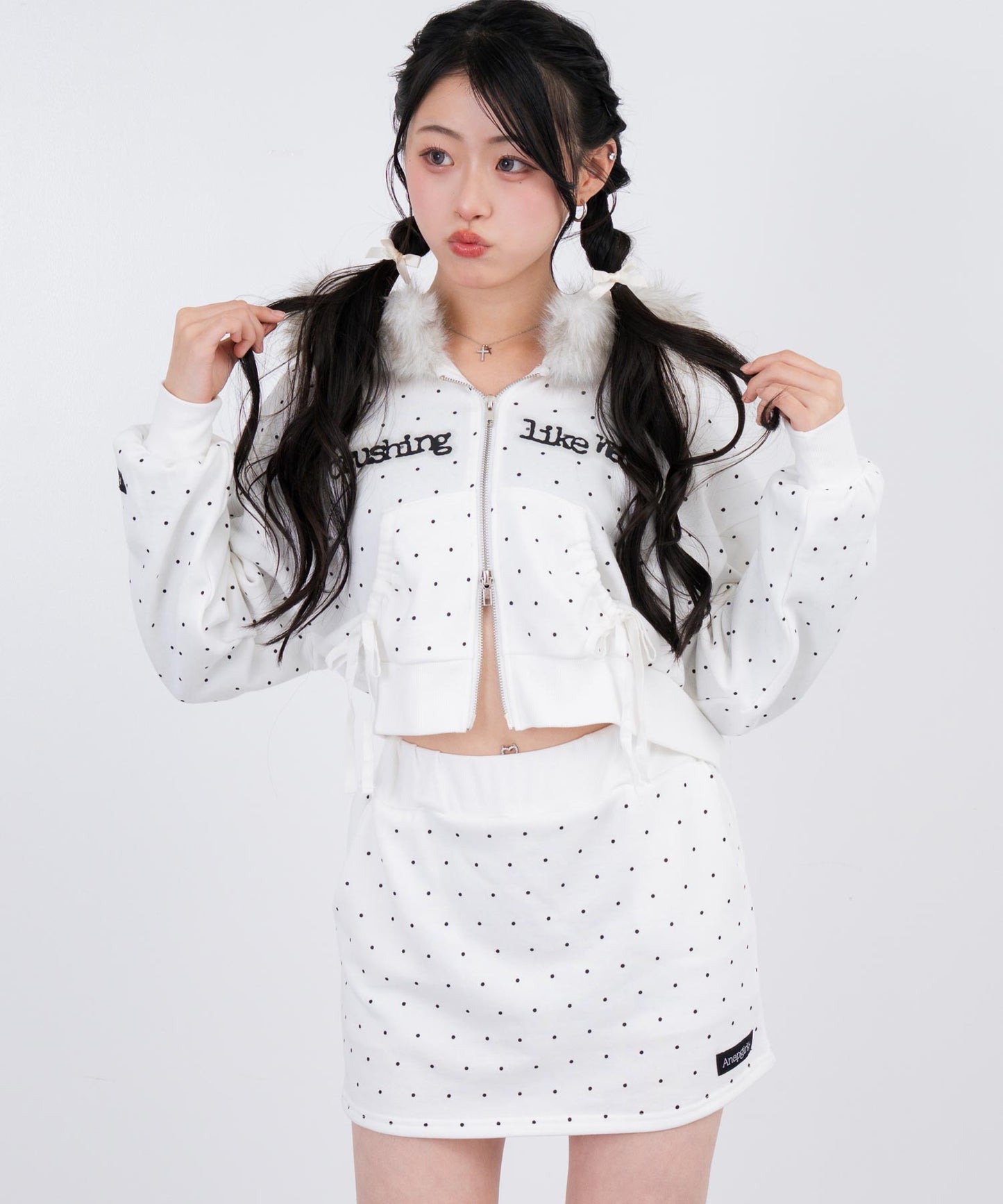 ホワイト/ブラック/157cm(Mサイズ着用)