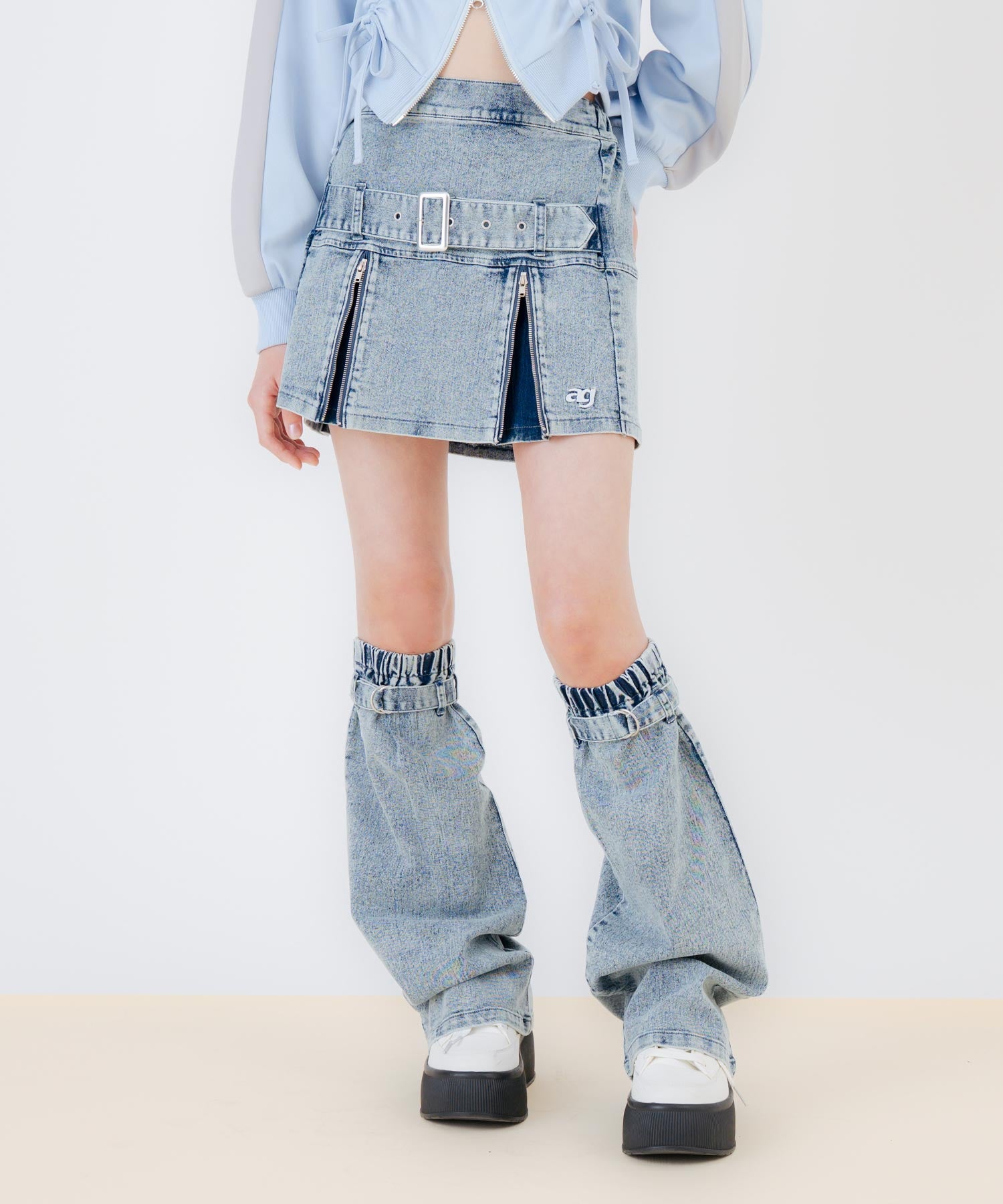 ブルー/150cm(Sサイズ着用)