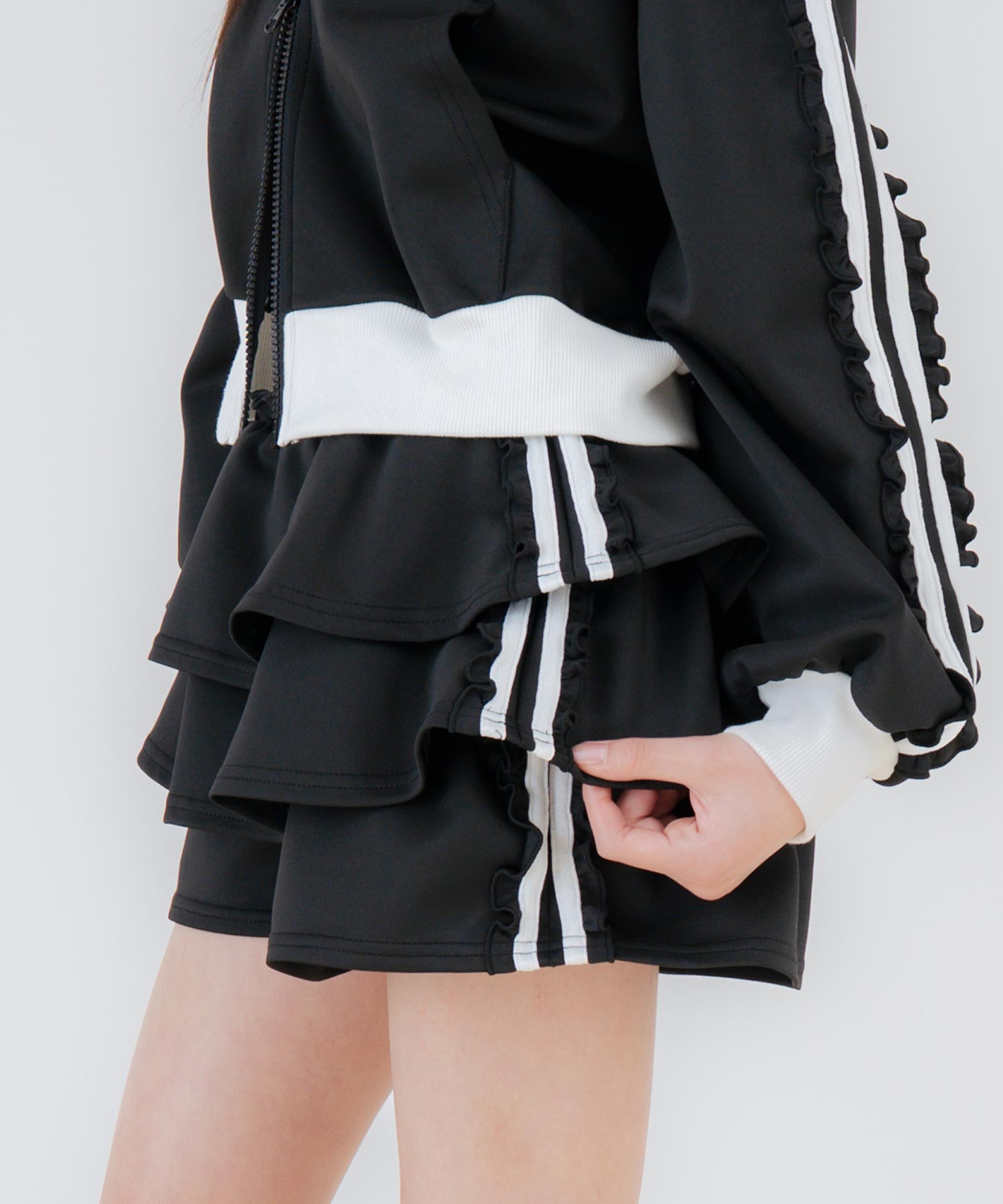 ブラック/150cm(Sサイズ着用)