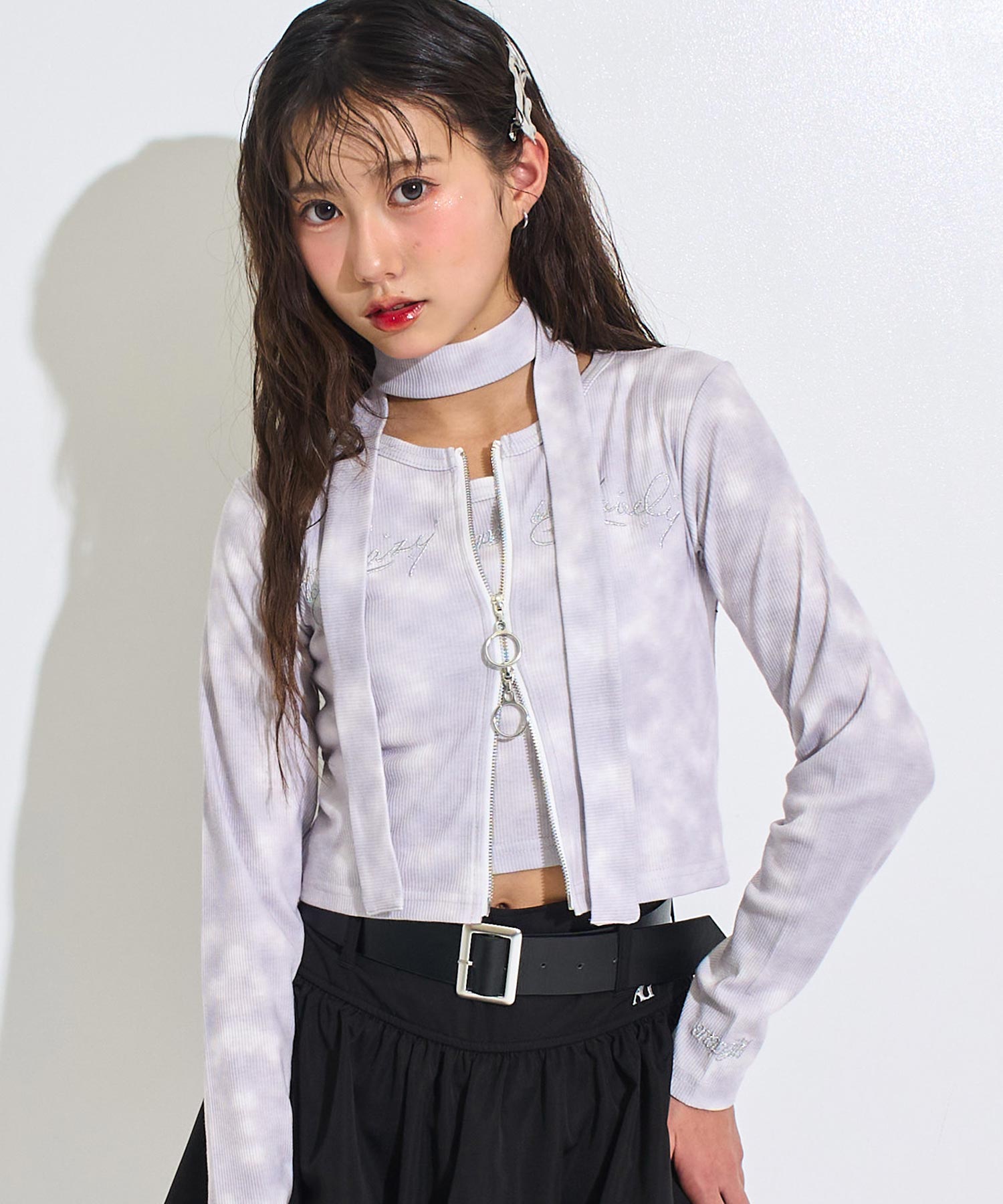 ホワイト(Sサイズ着用/身長：約156cm)