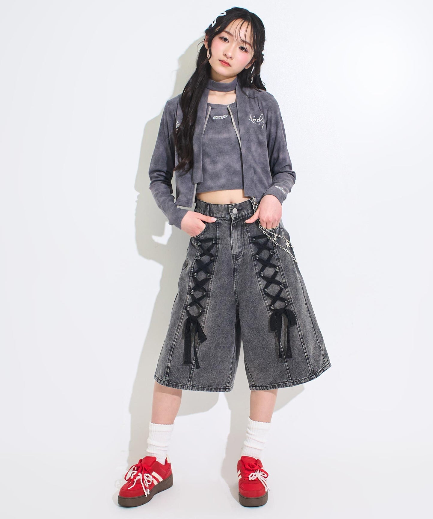 アッシュブラック(Sサイズ着用/身長：約158cm)