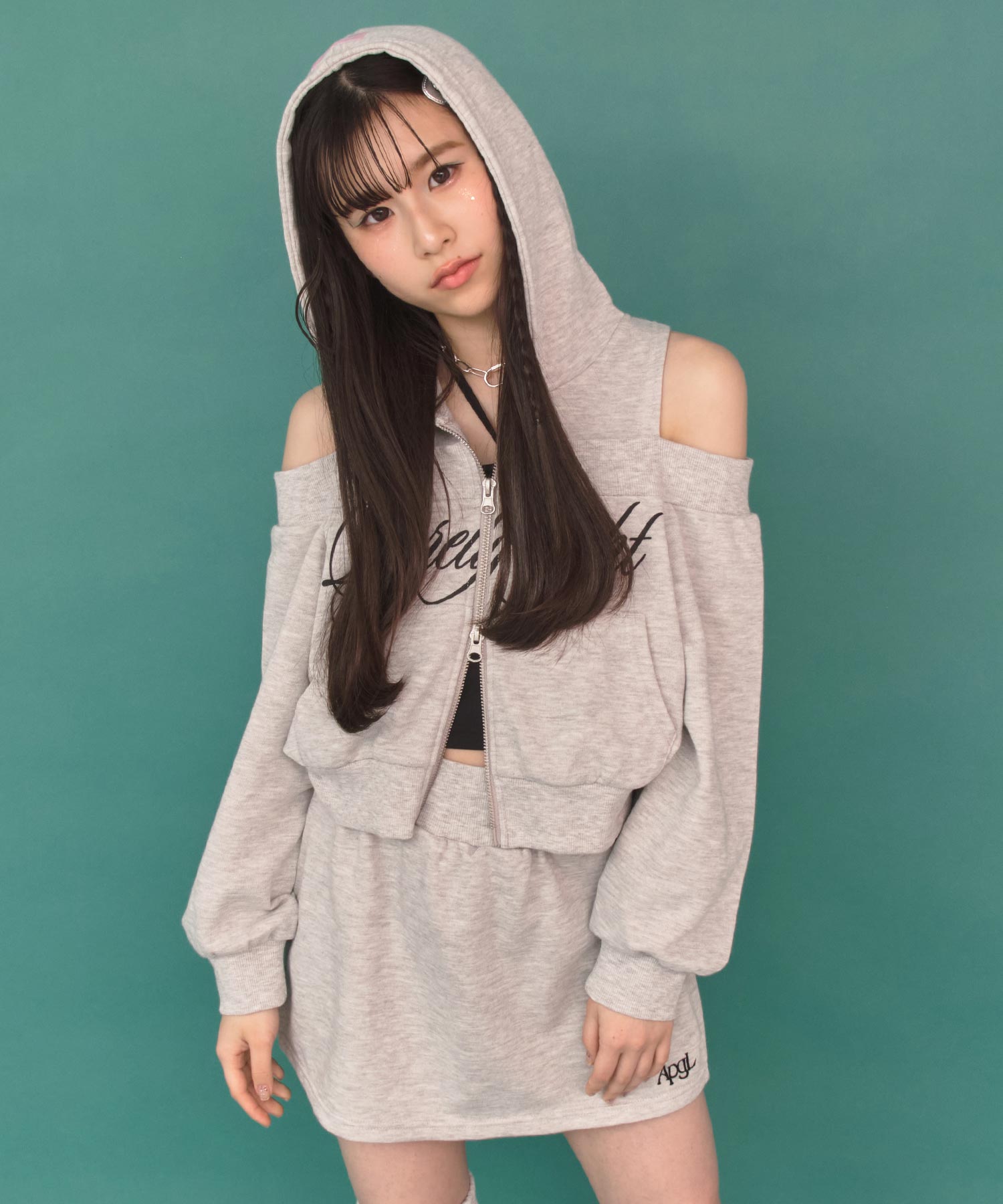 肩アキ ダブル ジップ スウェット パーカー × スカート セットアップ