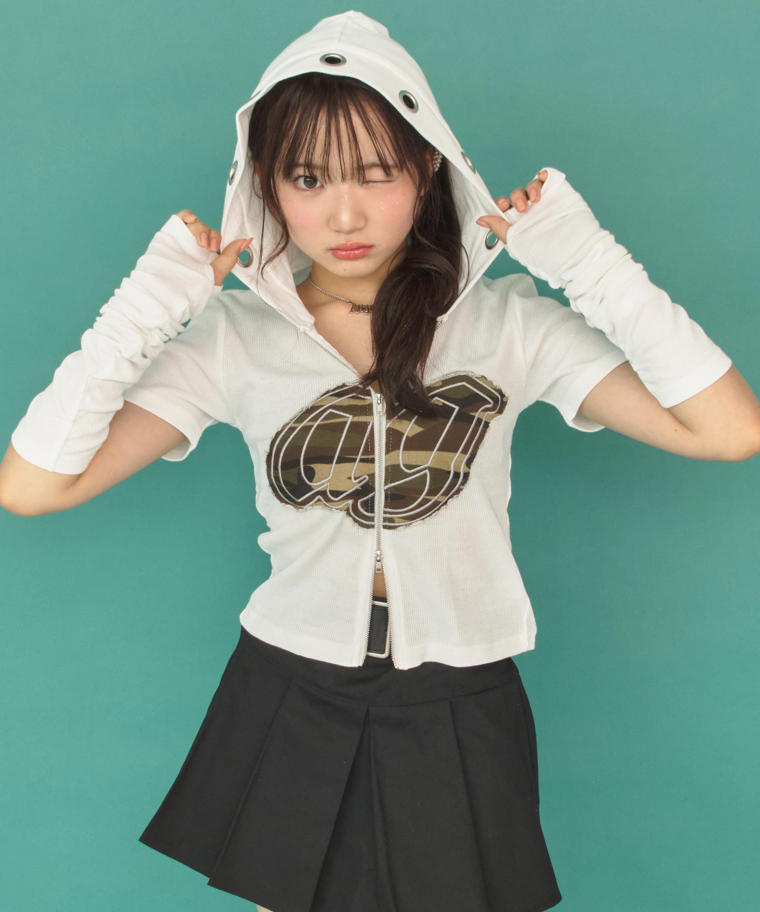 オフホワイト/149cm(Sサイズ着用)