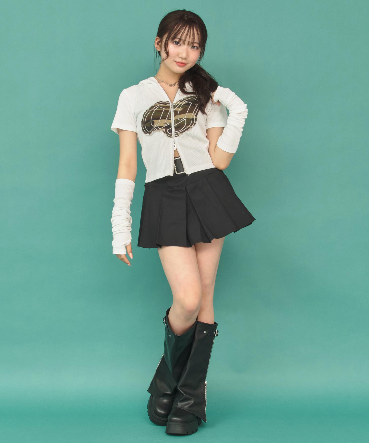 オフホワイト/149cm(Sサイズ着用)