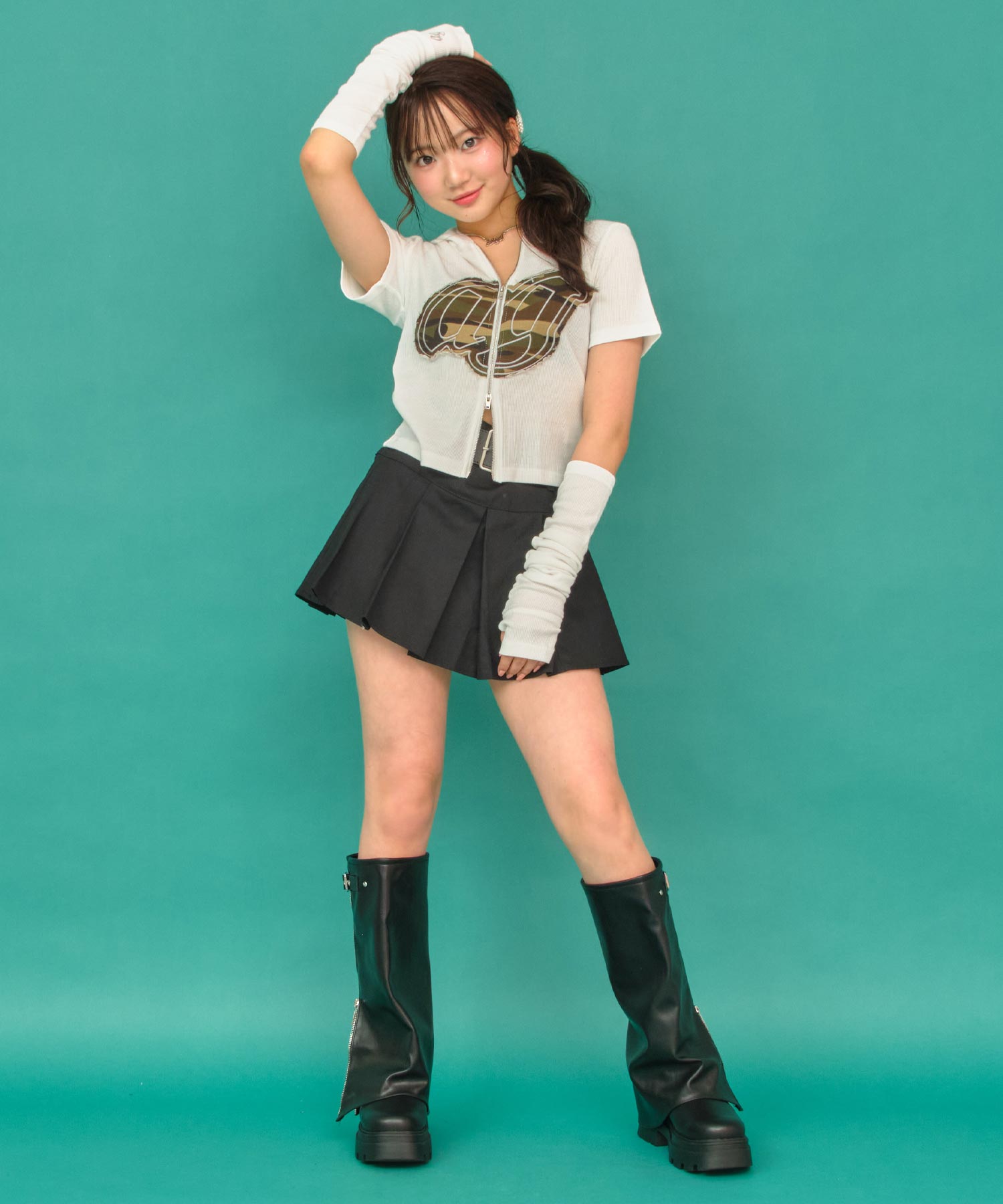 オフホワイト/149cm(Sサイズ着用)