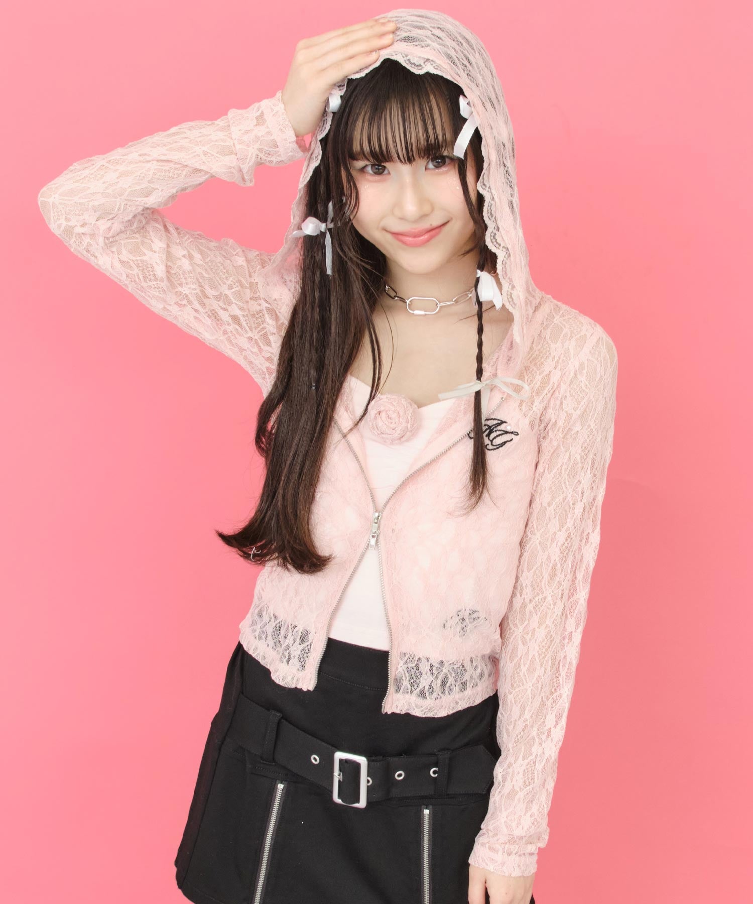 ライトピンク(Sサイズ着用/身長：約148cm)