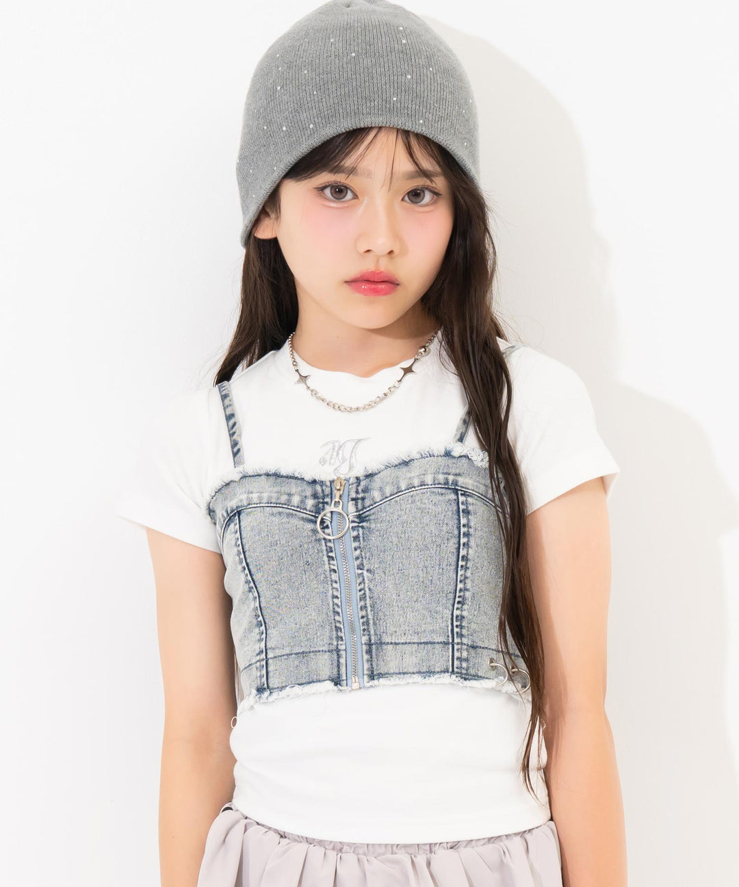 ブルー(XSサイズ着用/身長：約139cm)