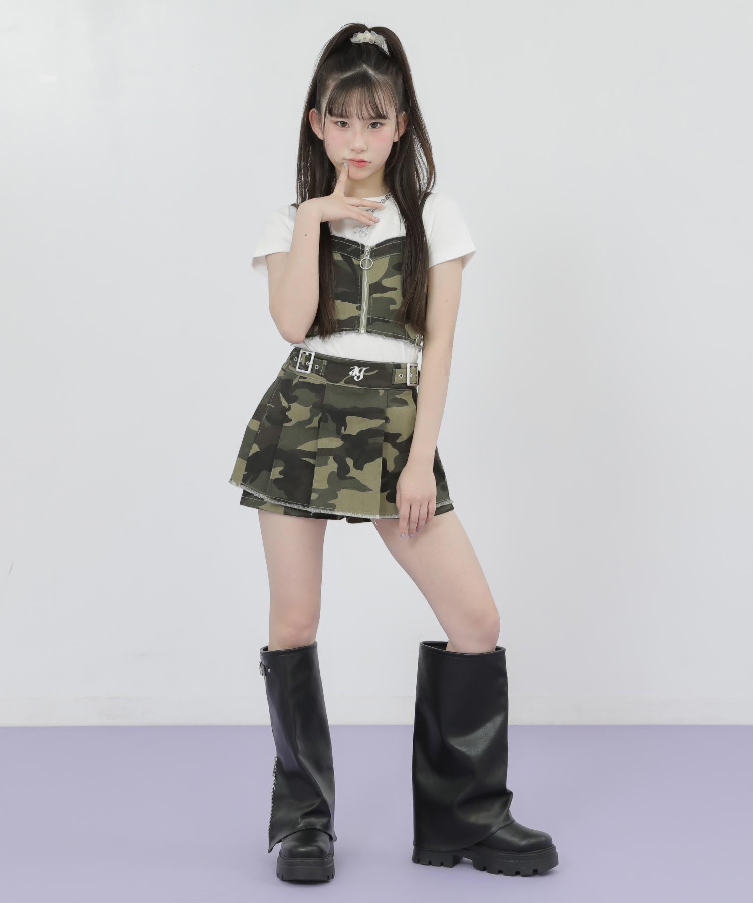 カーキ(Sサイズ着用/身長：約148cm)