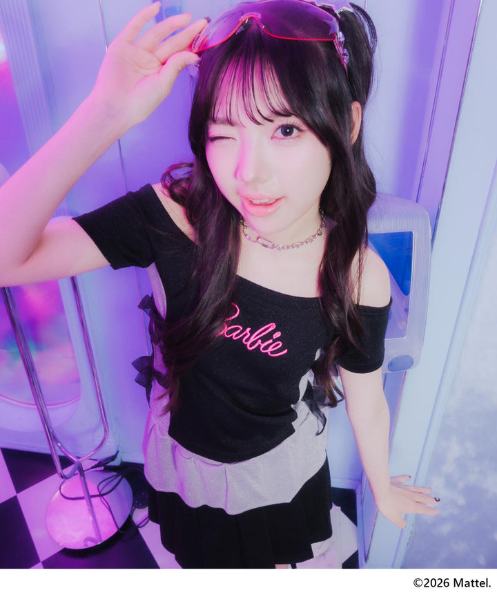 ブラック(Mサイズ着用/身長：約161cm)