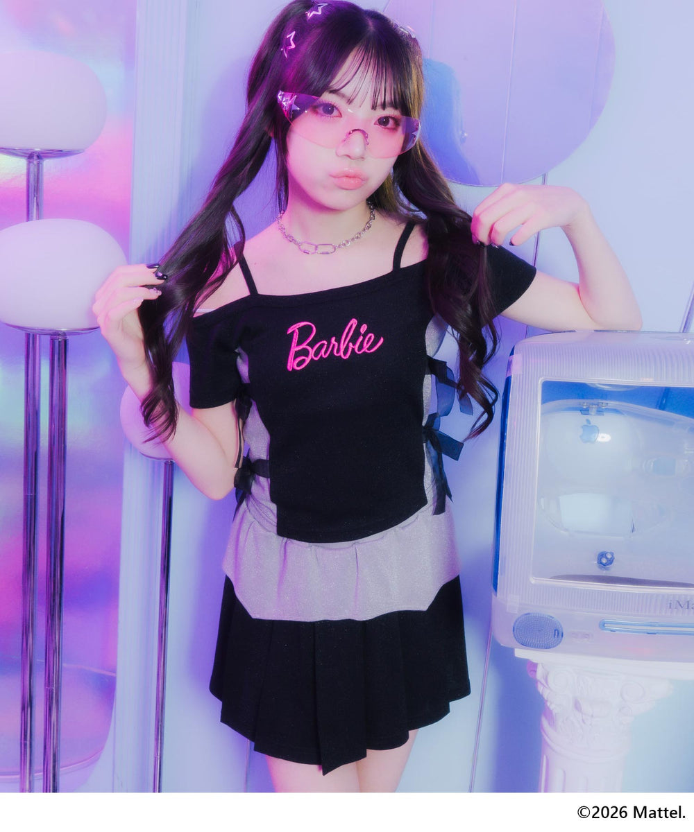 ブラック(Mサイズ着用/身長：約161cm)