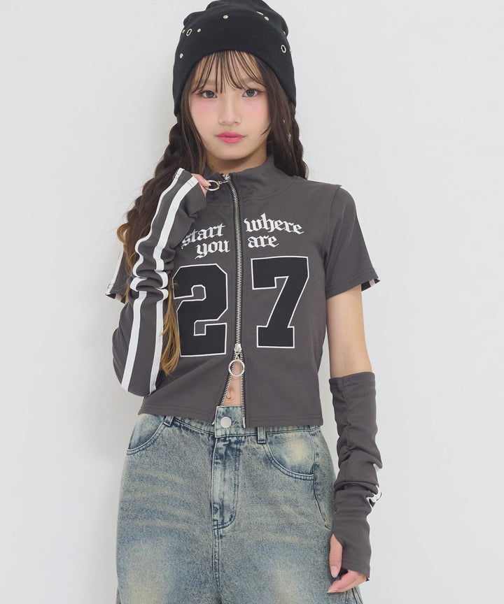 アッシュブラック(Sサイズ着用/身長：約146cm)