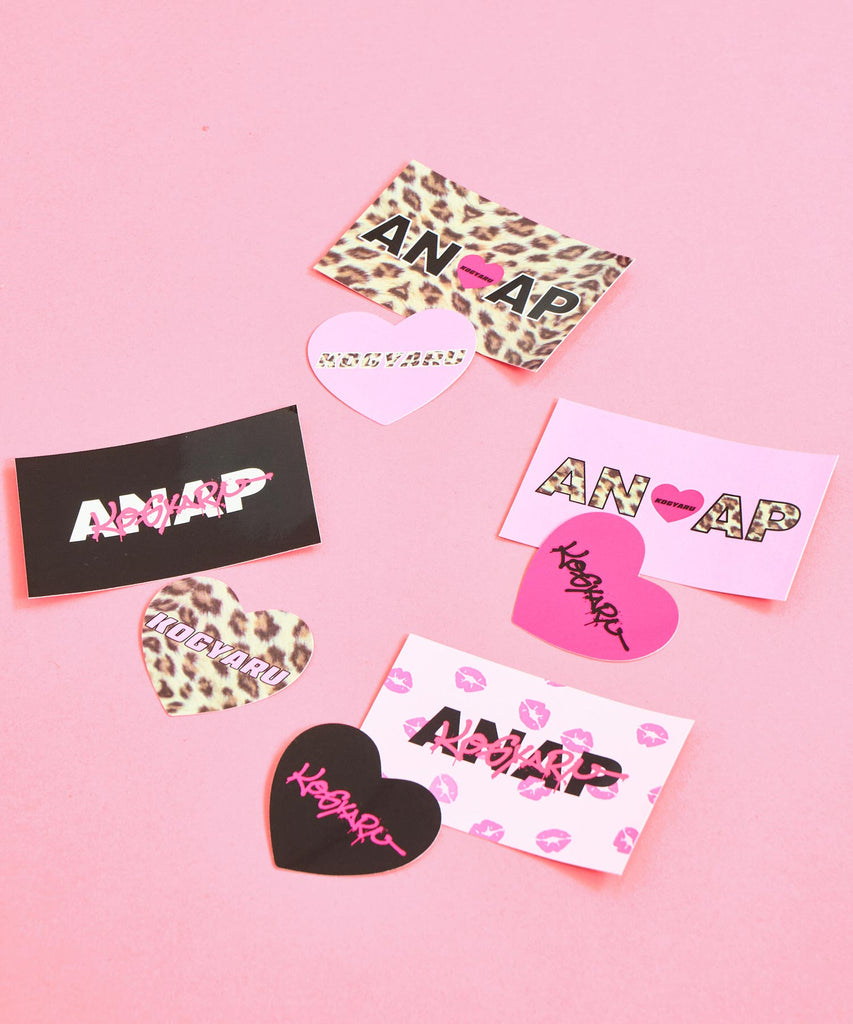 KOGYARU×ANAP ランダムステッカー 2枚入り 919-7831 – ANAP オンライン