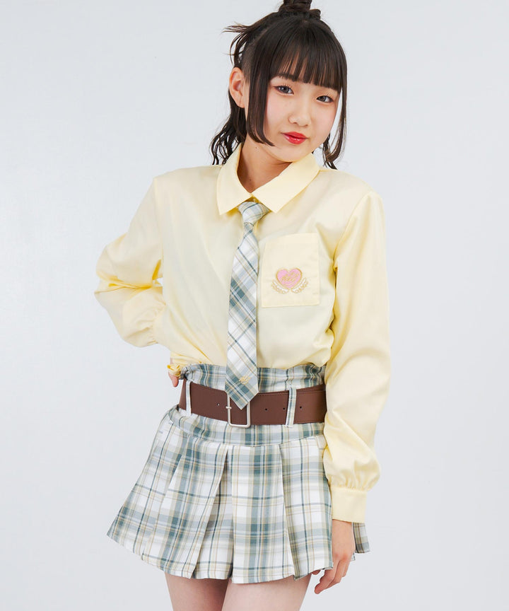 グリーン