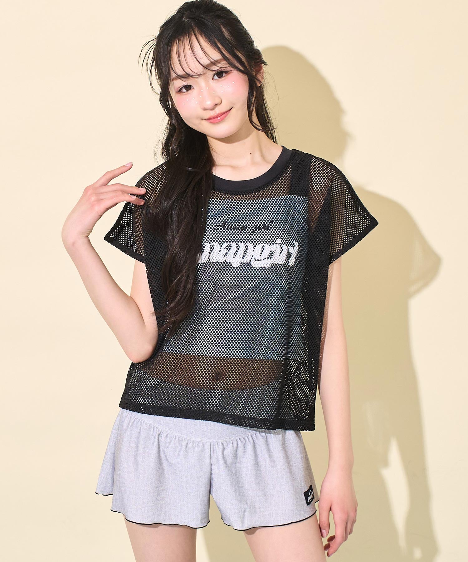 ブラック(Sサイズ着用/身長：約156cm)