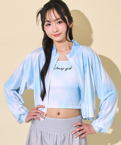 ブルー(Sサイズ着用/身長：約156cm)