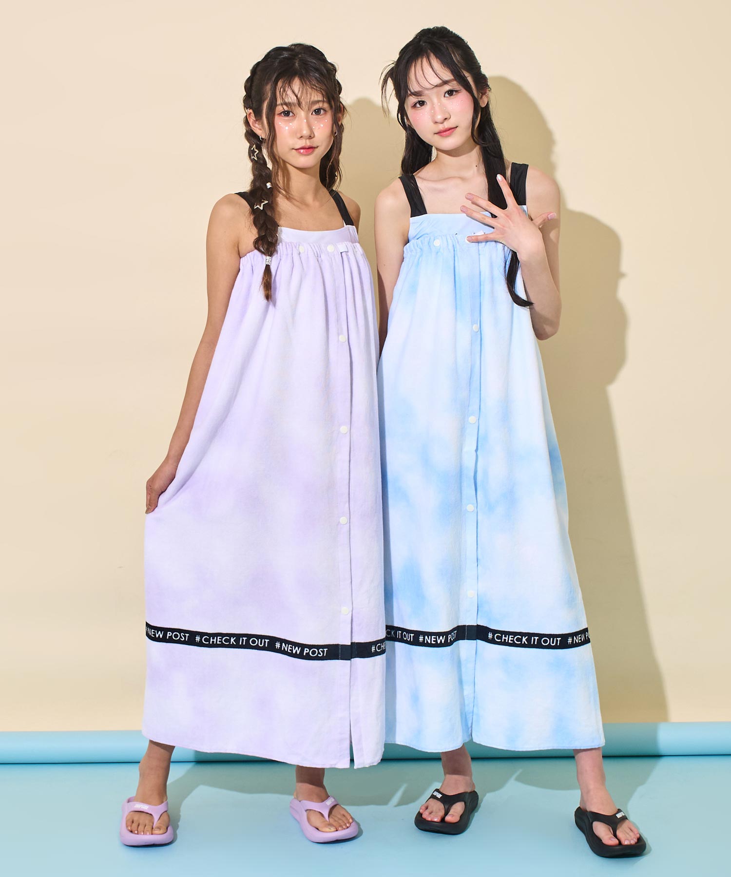 サックス(身長：約156cm)
パープル(身長：約156cm)