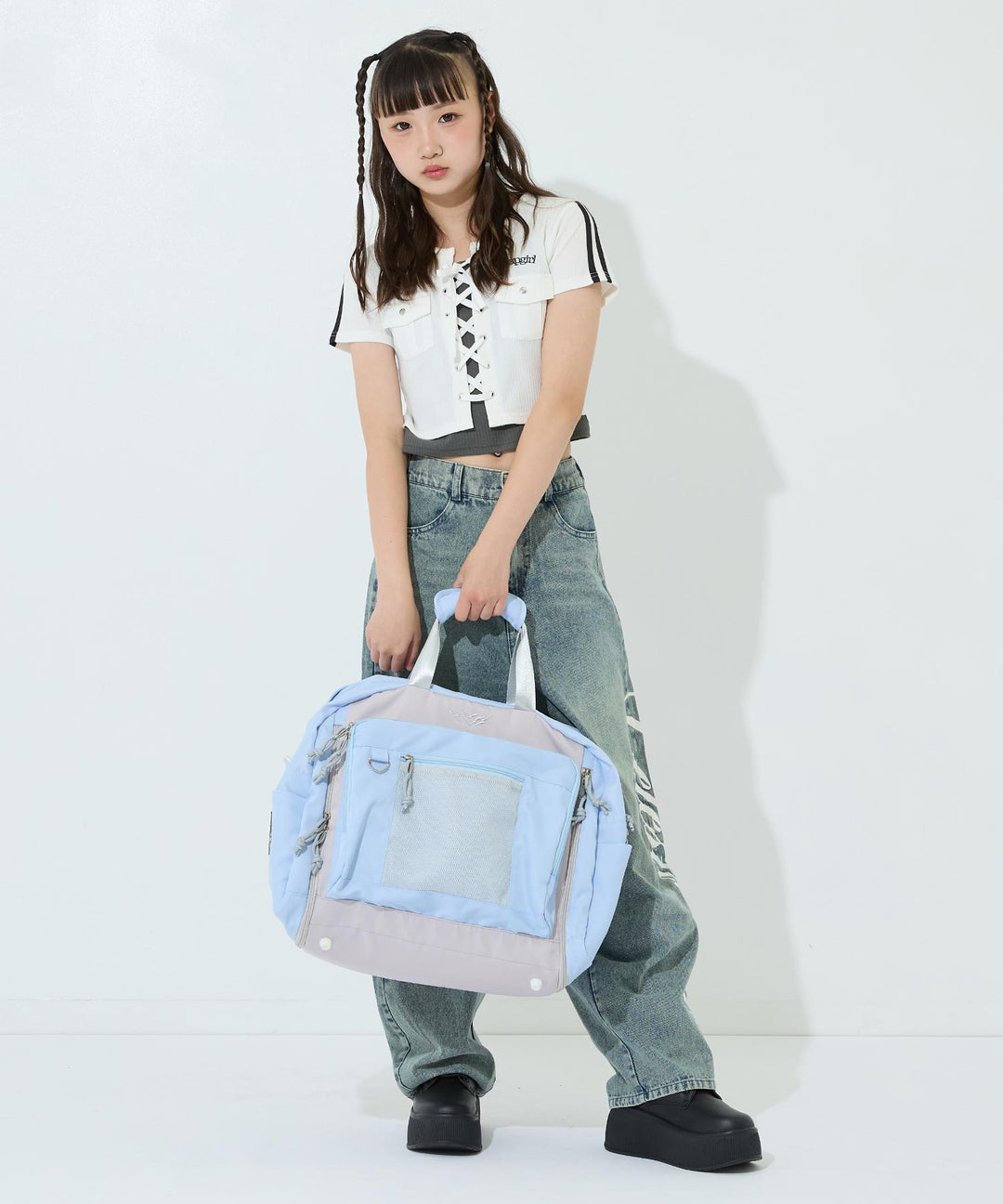 サックス(身長：約157cm)
