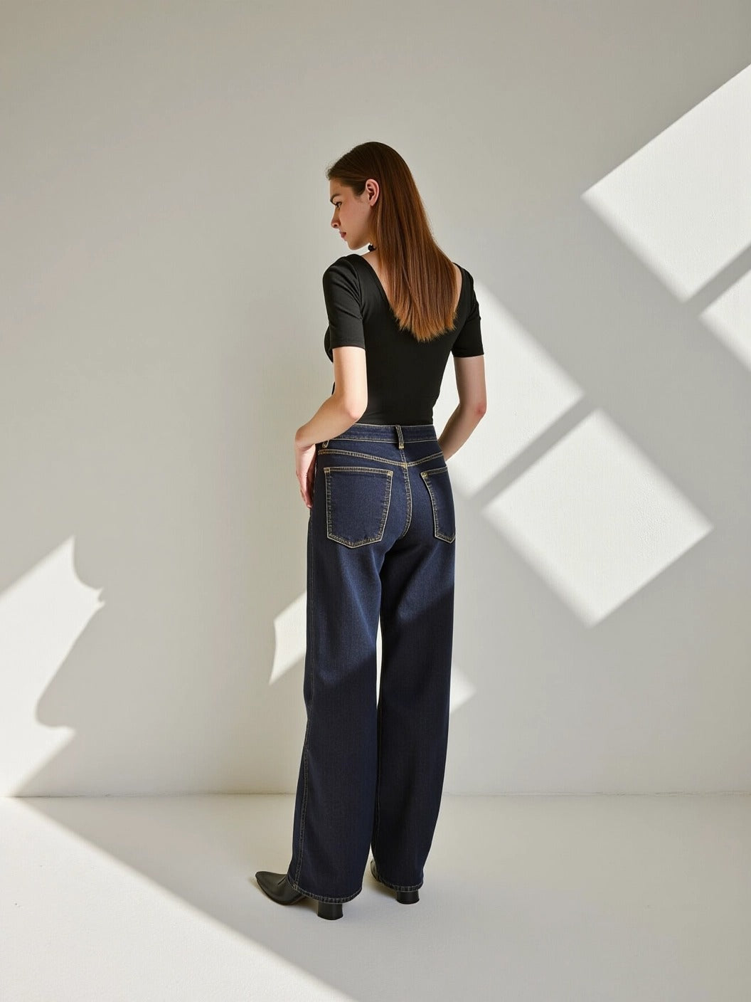 パッド入り 背中キレイ見え リブ Tシャツ 153-5890