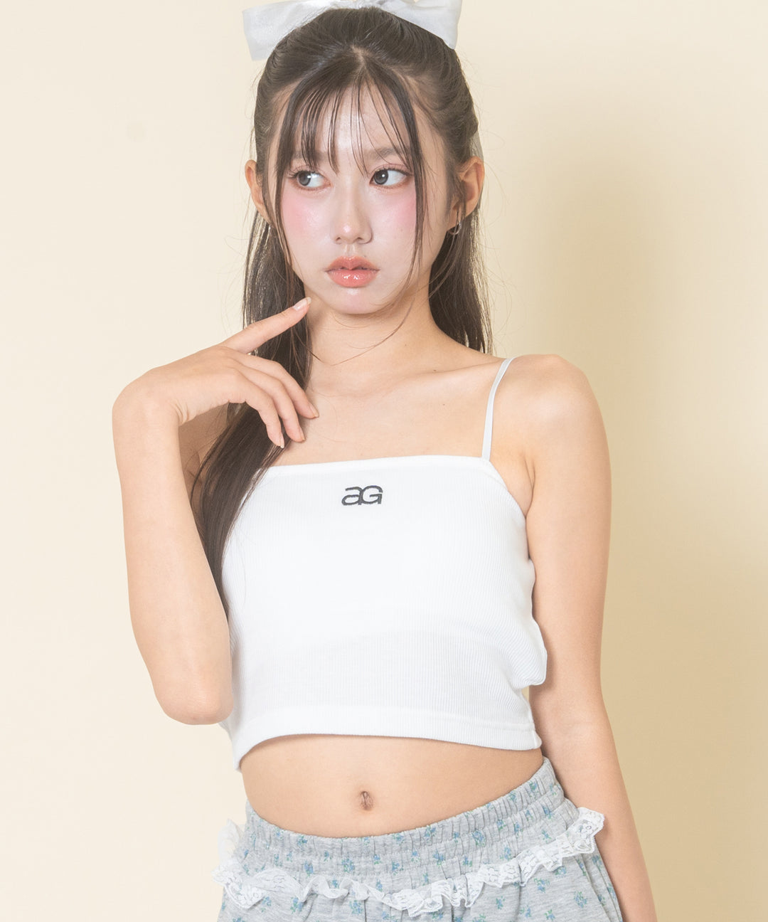ホワイト(Mサイズ着用/身長：約156cm)
