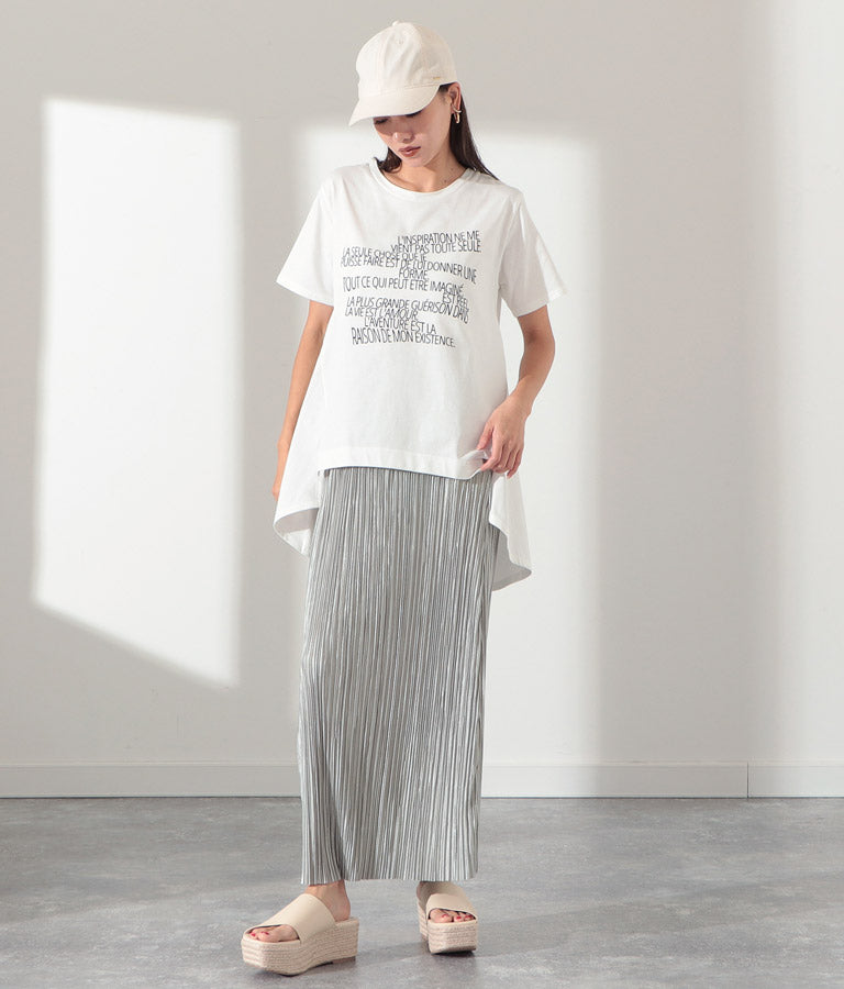 ランダムロゴバックロングプルオーバー