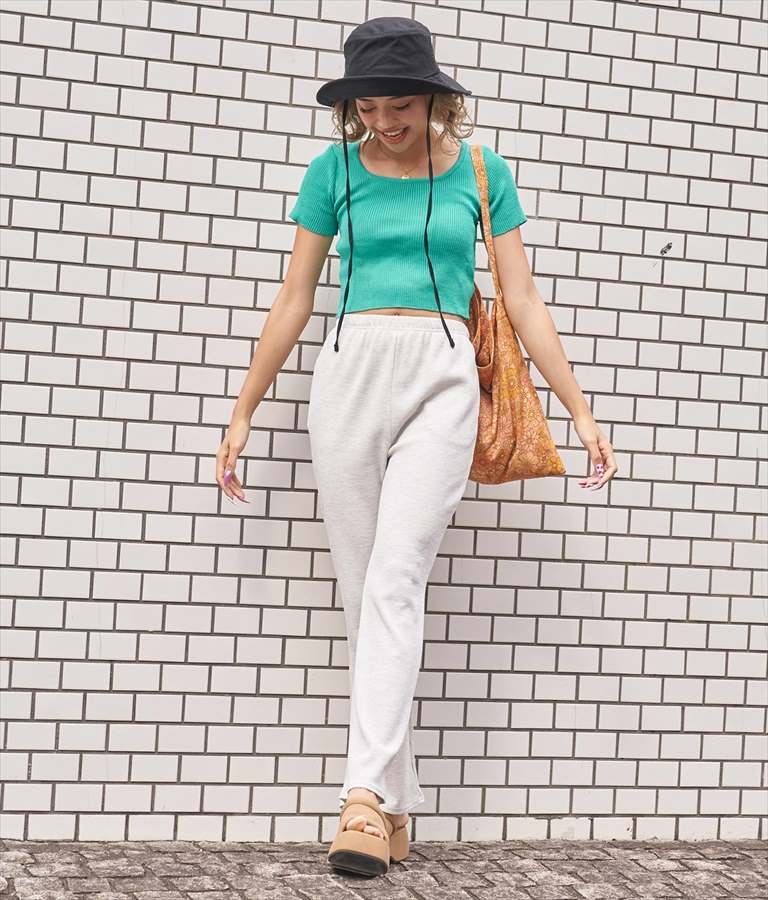 ウエスト ギャザー ワッフル フレア パンツ【セットアップ着用可】 852-5573