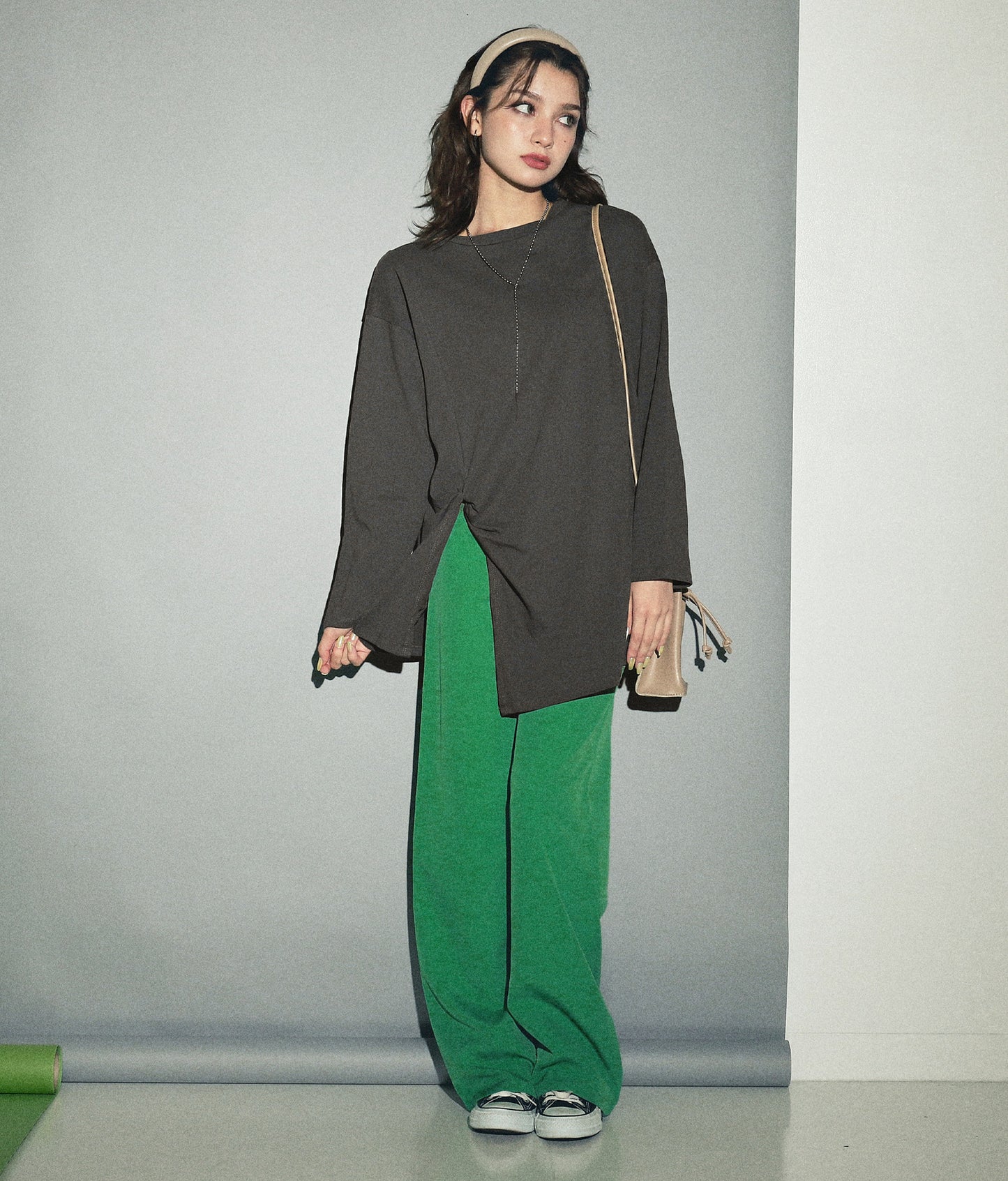 フロント ツイスト バック 刺繍 ロンT 153-5267