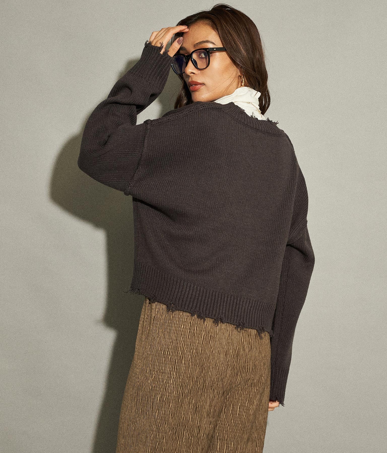 ダメージニットカーディガン