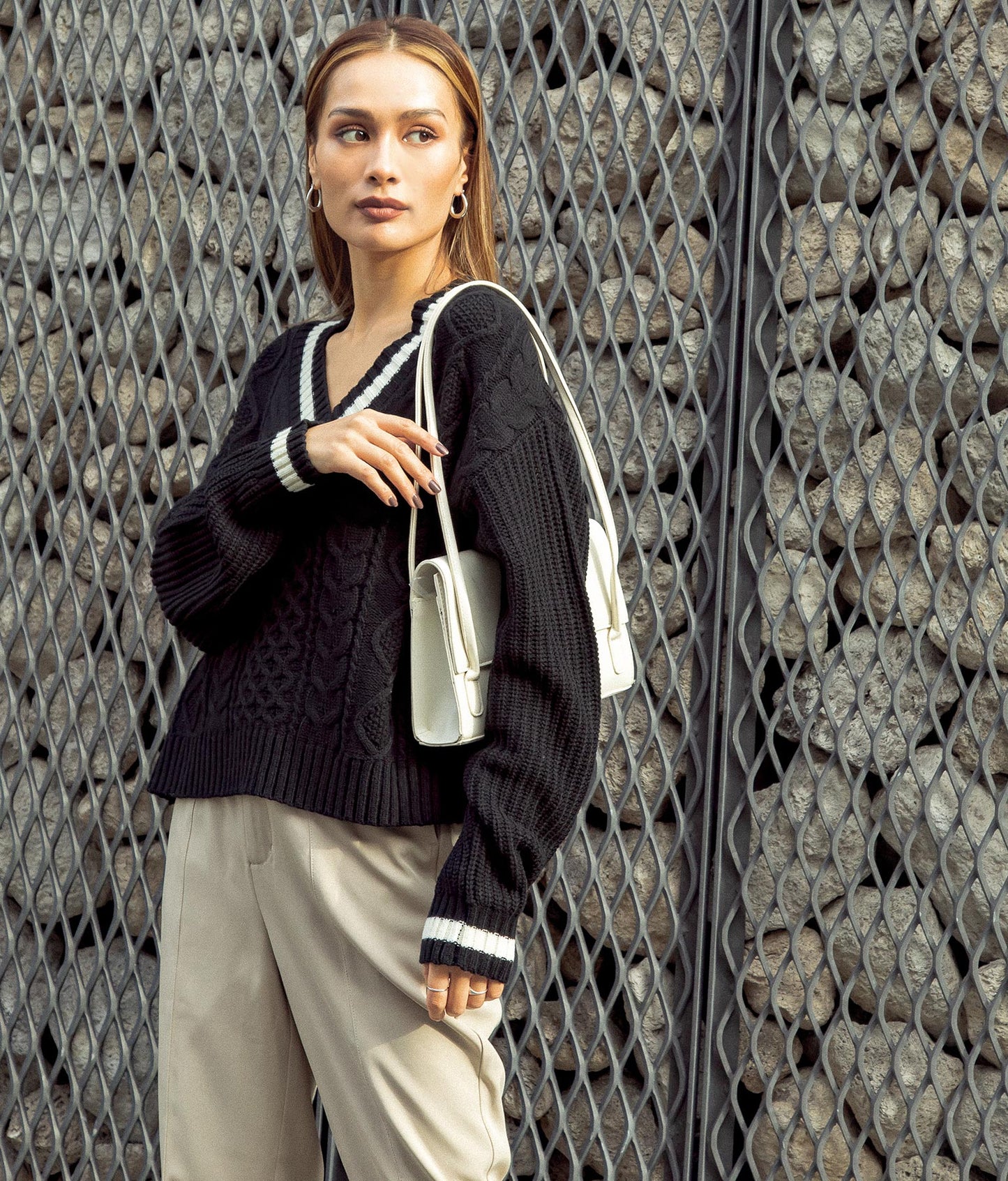 ライン入りケーブルニットトップスセーター 793-8703