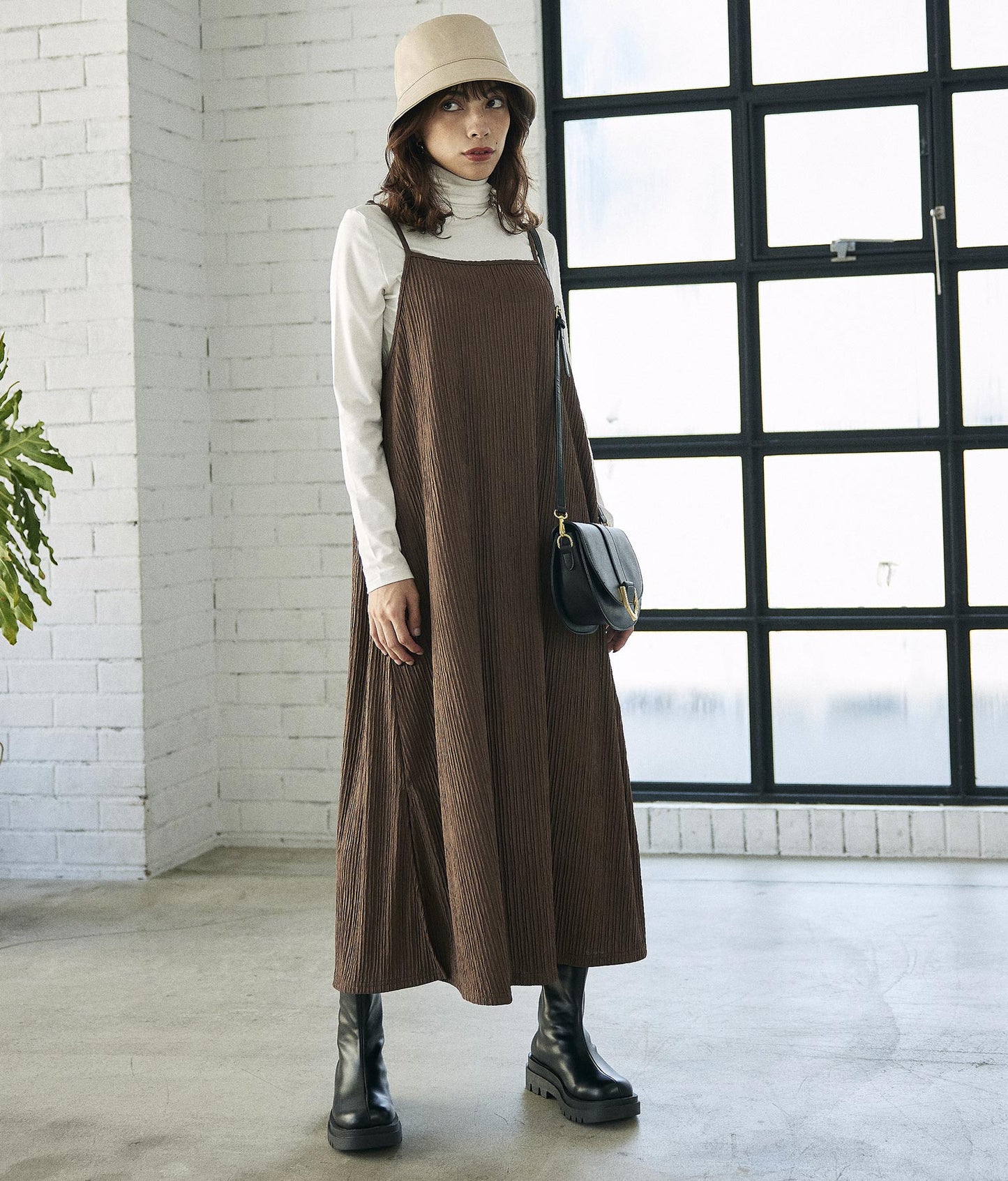シンプル ハイネック トップス カットソー 153-5280