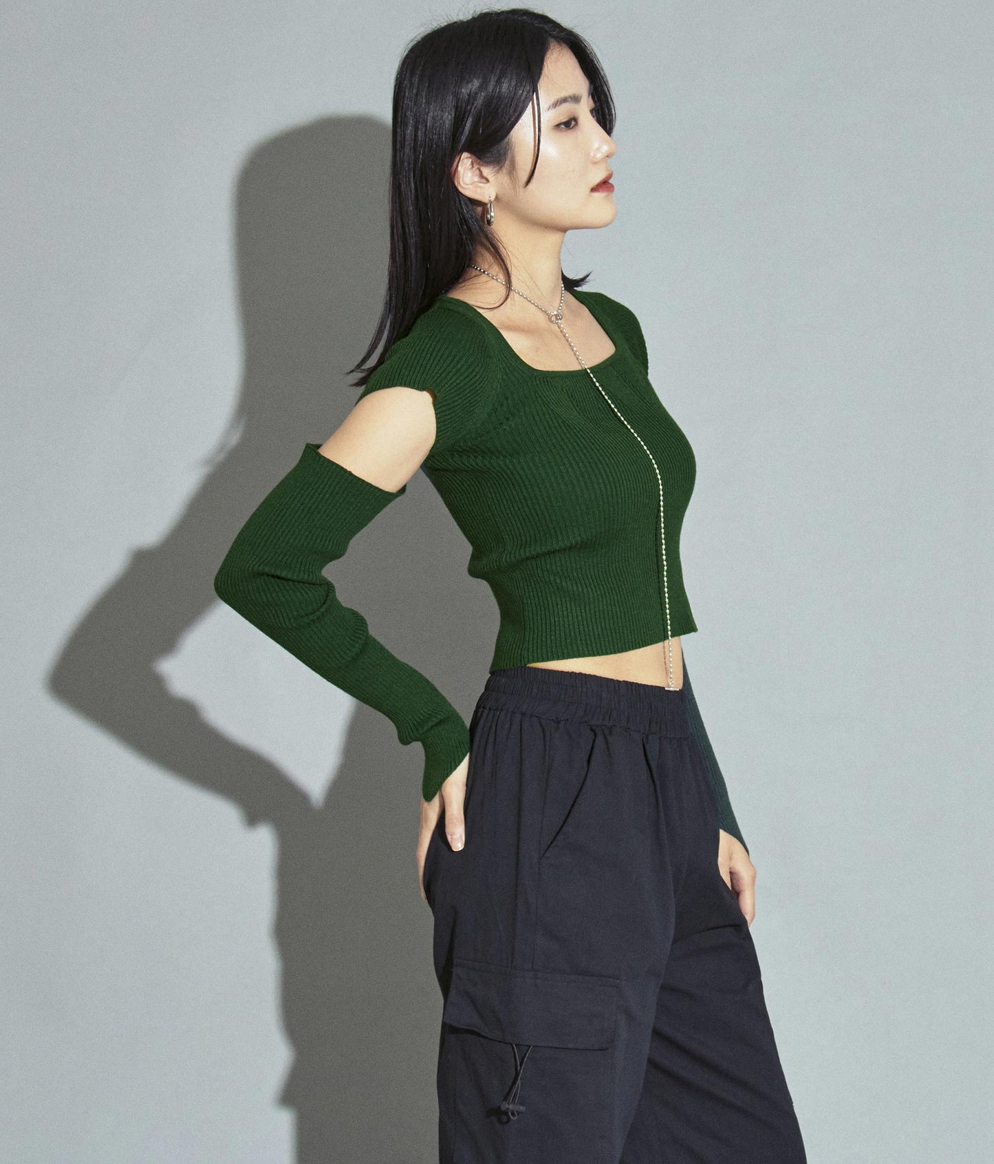 アームカットリブニットトップス