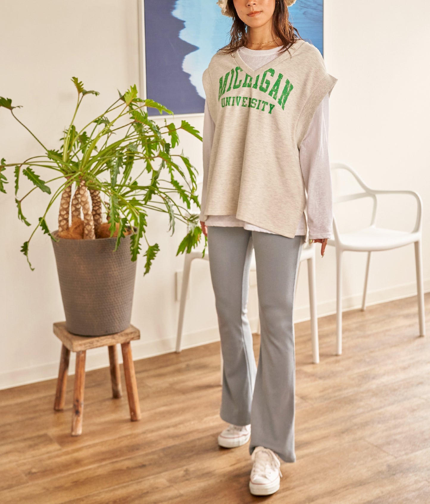 カレッジロゴ Vネック ベスト 853-5438