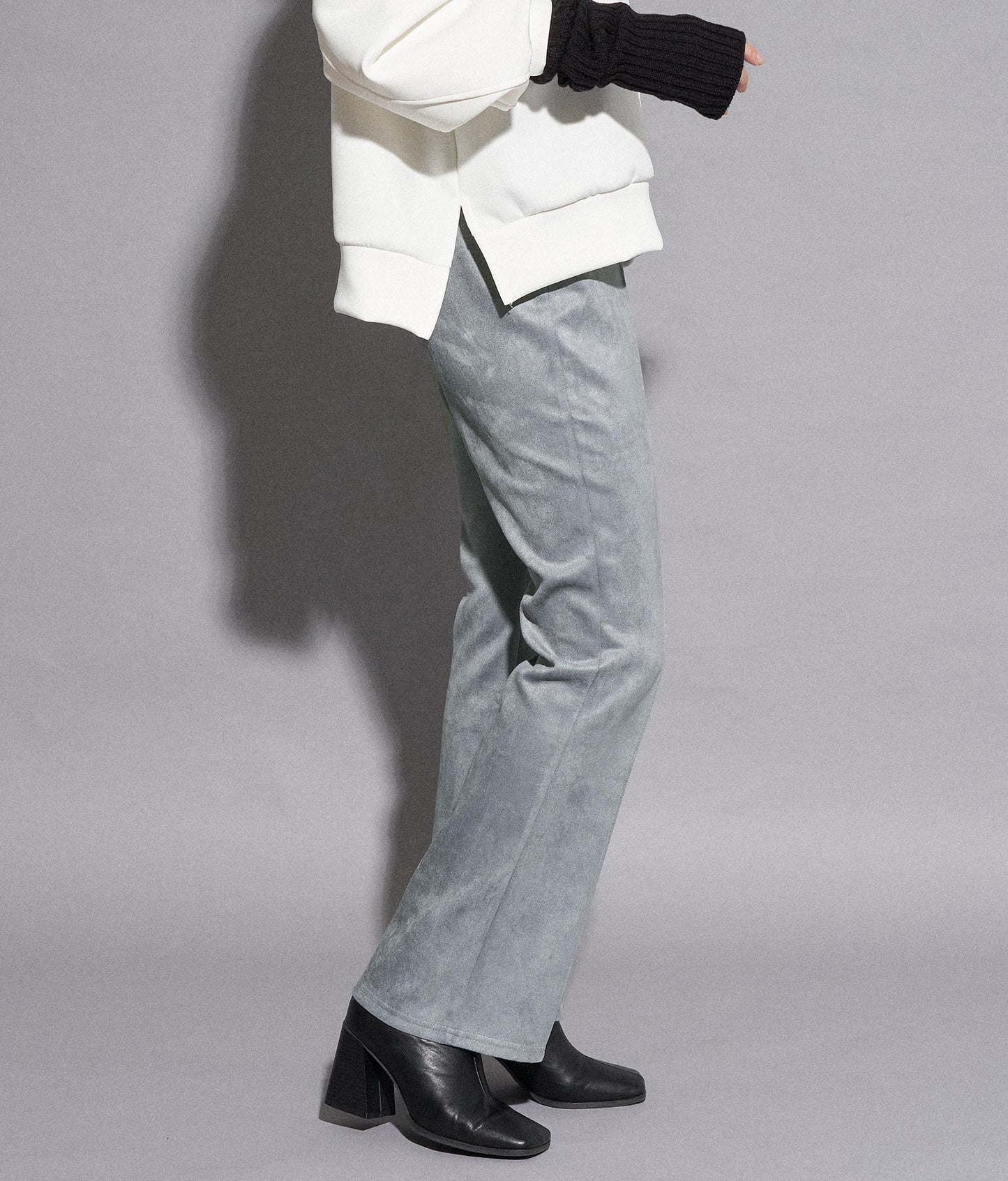 フェイクスエードフレアパンツ