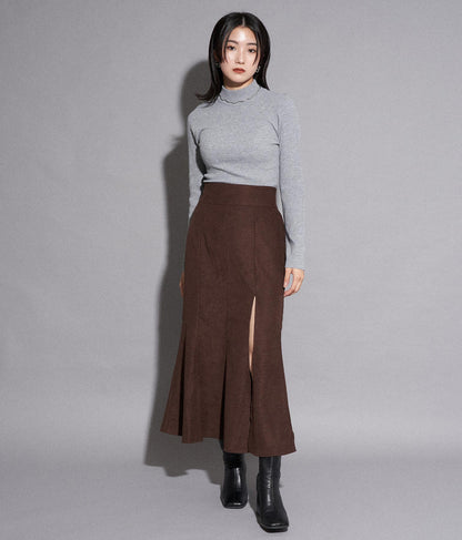 スリットフレアロングスカート