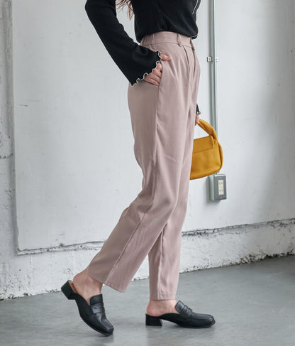 タック テーパード パンツ【セットアップ着用可】 552-5660