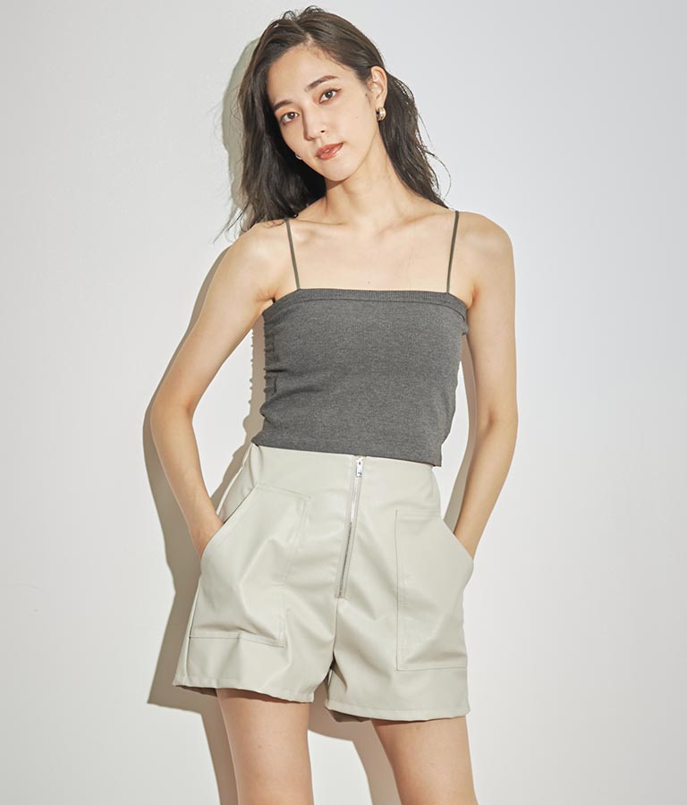 ジップデザインフェイクレザーハイウエストショートパンツ 152-5439