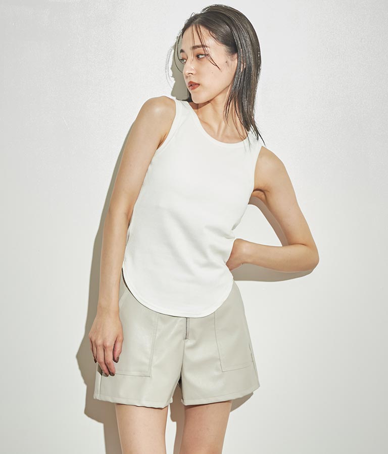 ジップデザインフェイクレザーハイウエストショートパンツ 152-5439