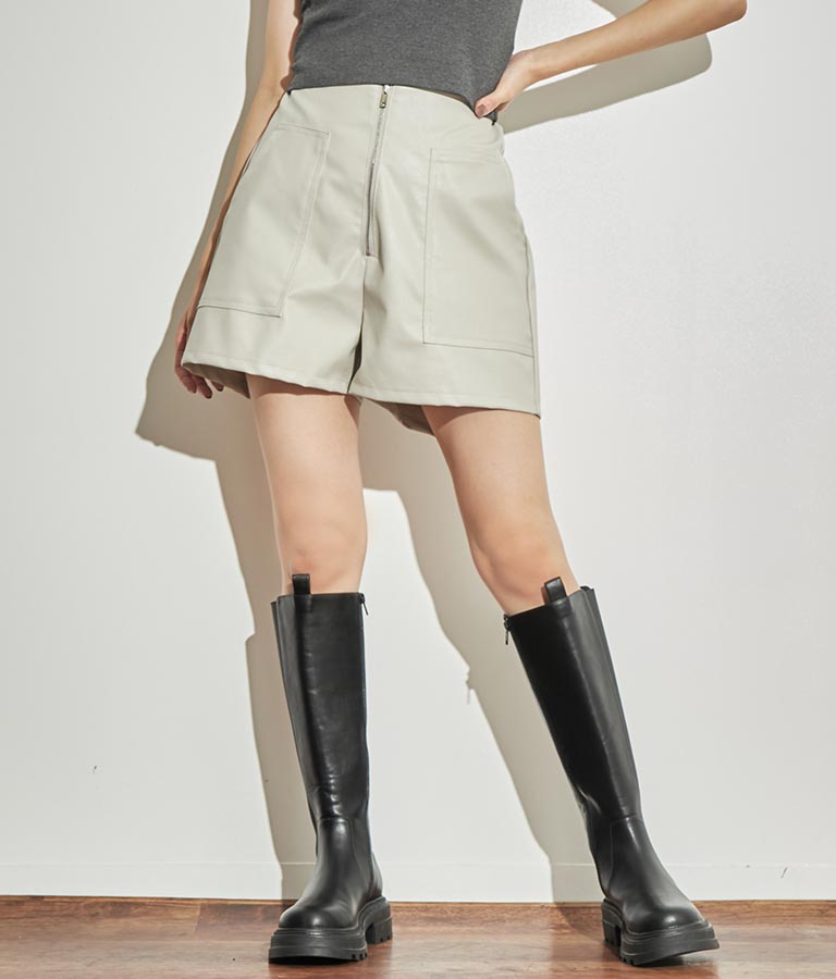 ジップデザインフェイクレザーハイウエストショートパンツ 152-5439